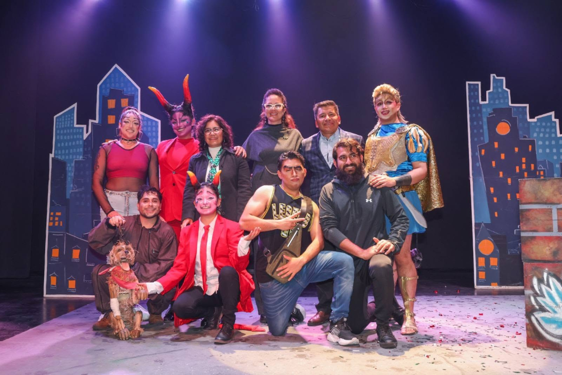 Con puesta en escena, el Edificio de Rectoría reabre sus puertas a la vida cultura
